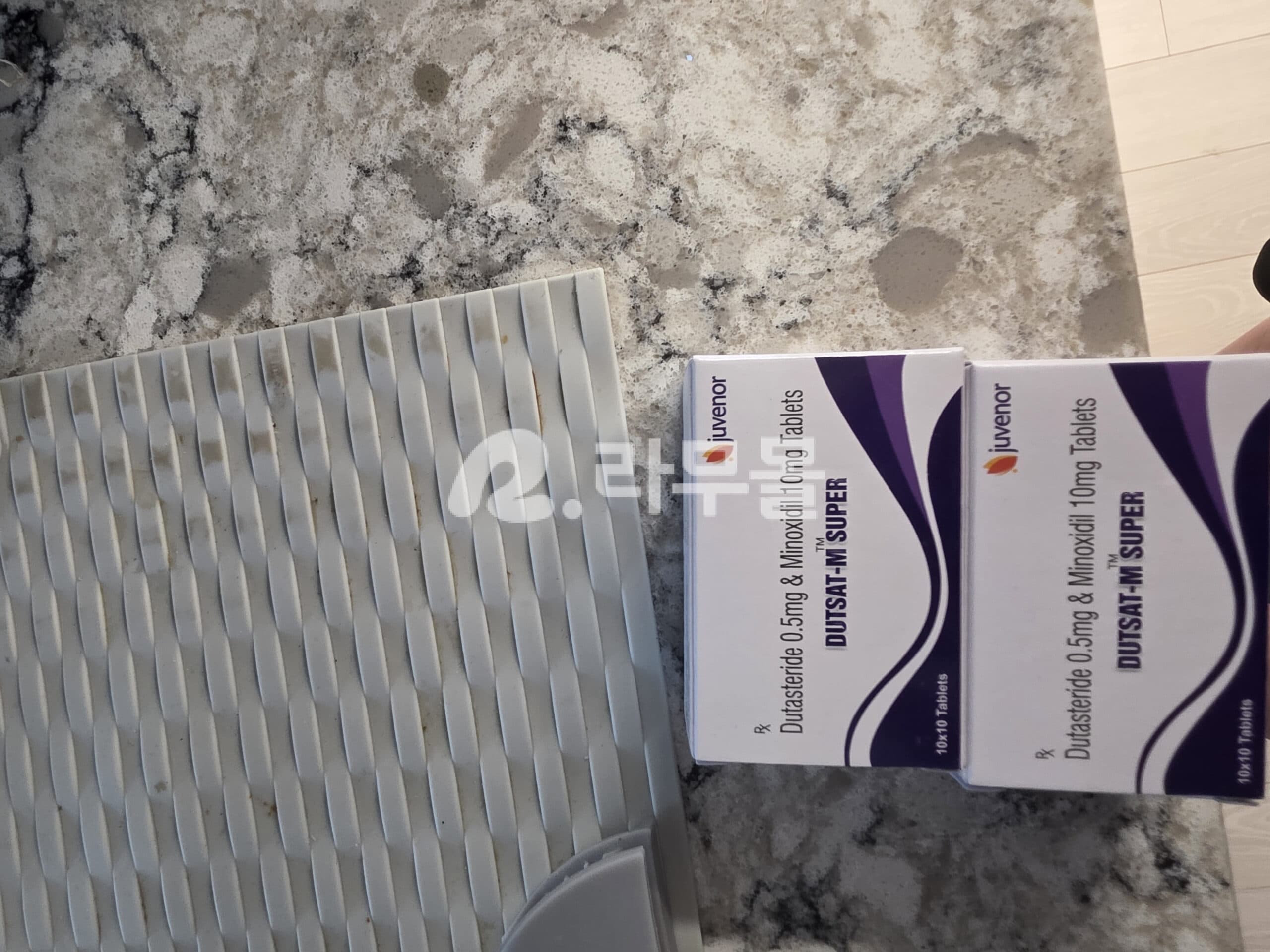 두사트-M SUPER ( 두타스테리드 Dutasteride 0.5mg + Minoxidil 미녹시딜 10mg ) 직구 후기