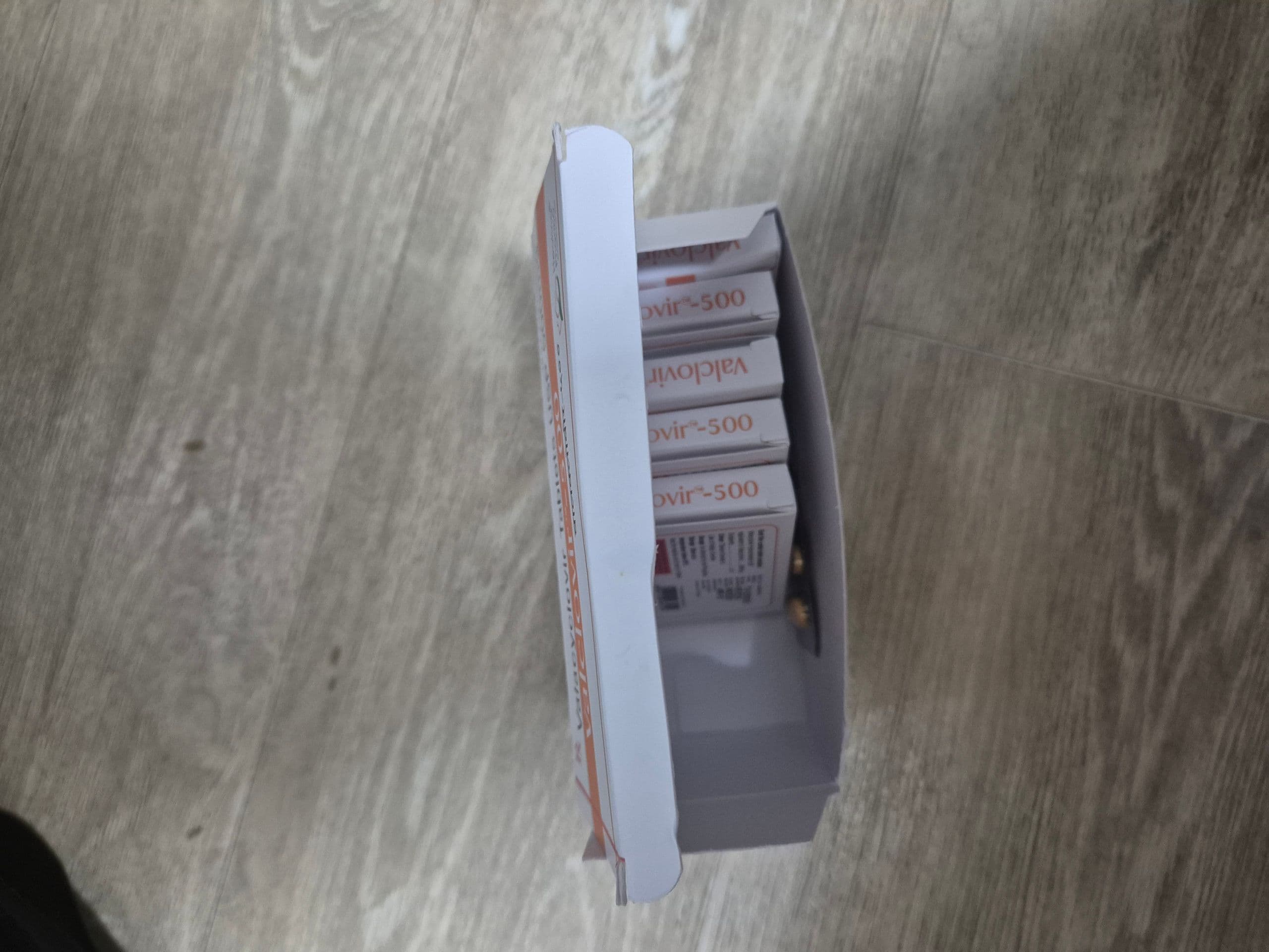 발라시클로버 발클로버 500mg 직구 후기